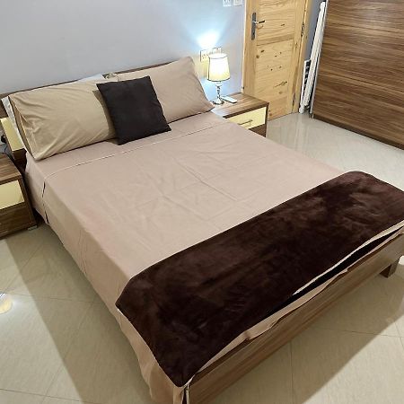 Ewa Apt - 3-Bedrooms Apt Near Sliema - St Julians Seafront Gzira ภายนอก รูปภาพ