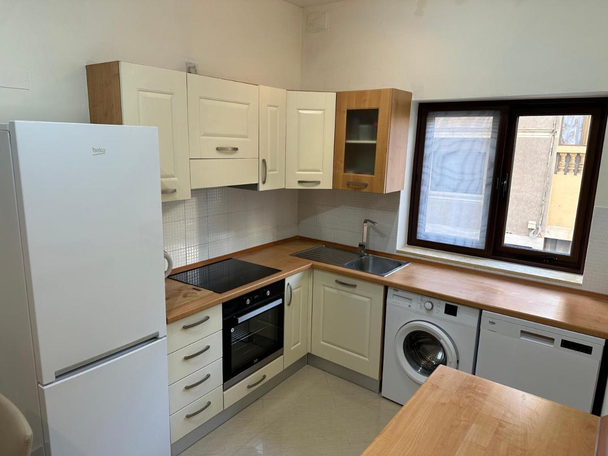 Ewa Apt - 3-Bedrooms Apt Near Sliema - St Julians Seafront Gzira ภายนอก รูปภาพ