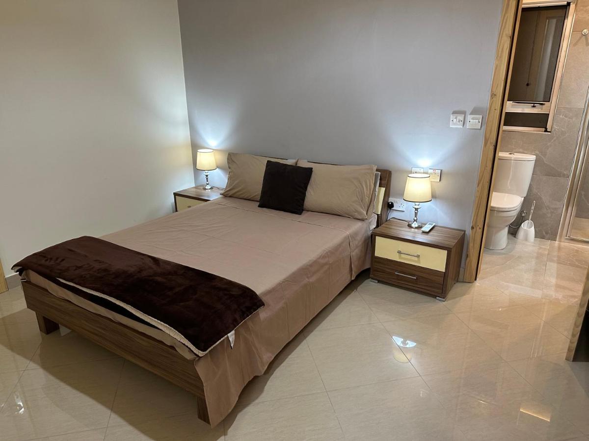 Ewa Apt - 3-Bedrooms Apt Near Sliema - St Julians Seafront Gzira ภายนอก รูปภาพ