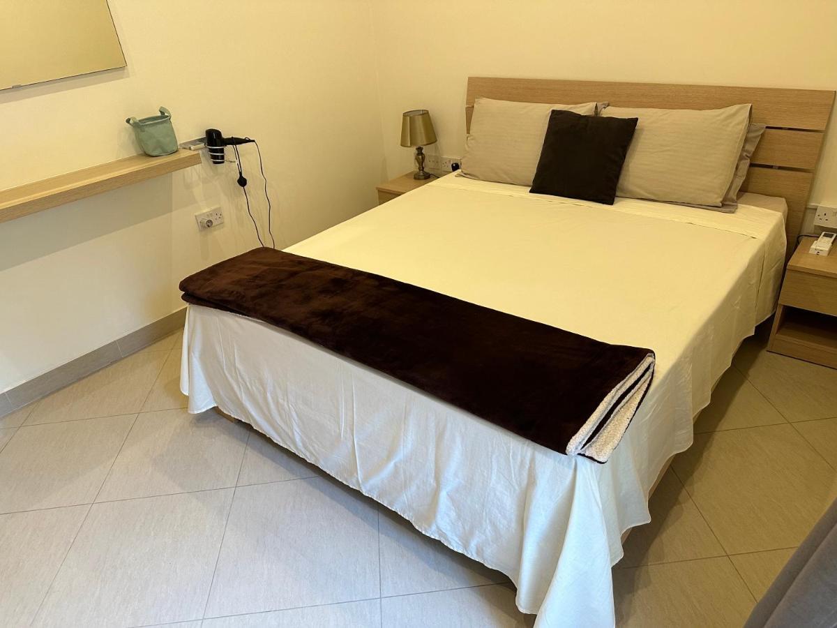 Ewa Apt - 3-Bedrooms Apt Near Sliema - St Julians Seafront Gzira ภายนอก รูปภาพ